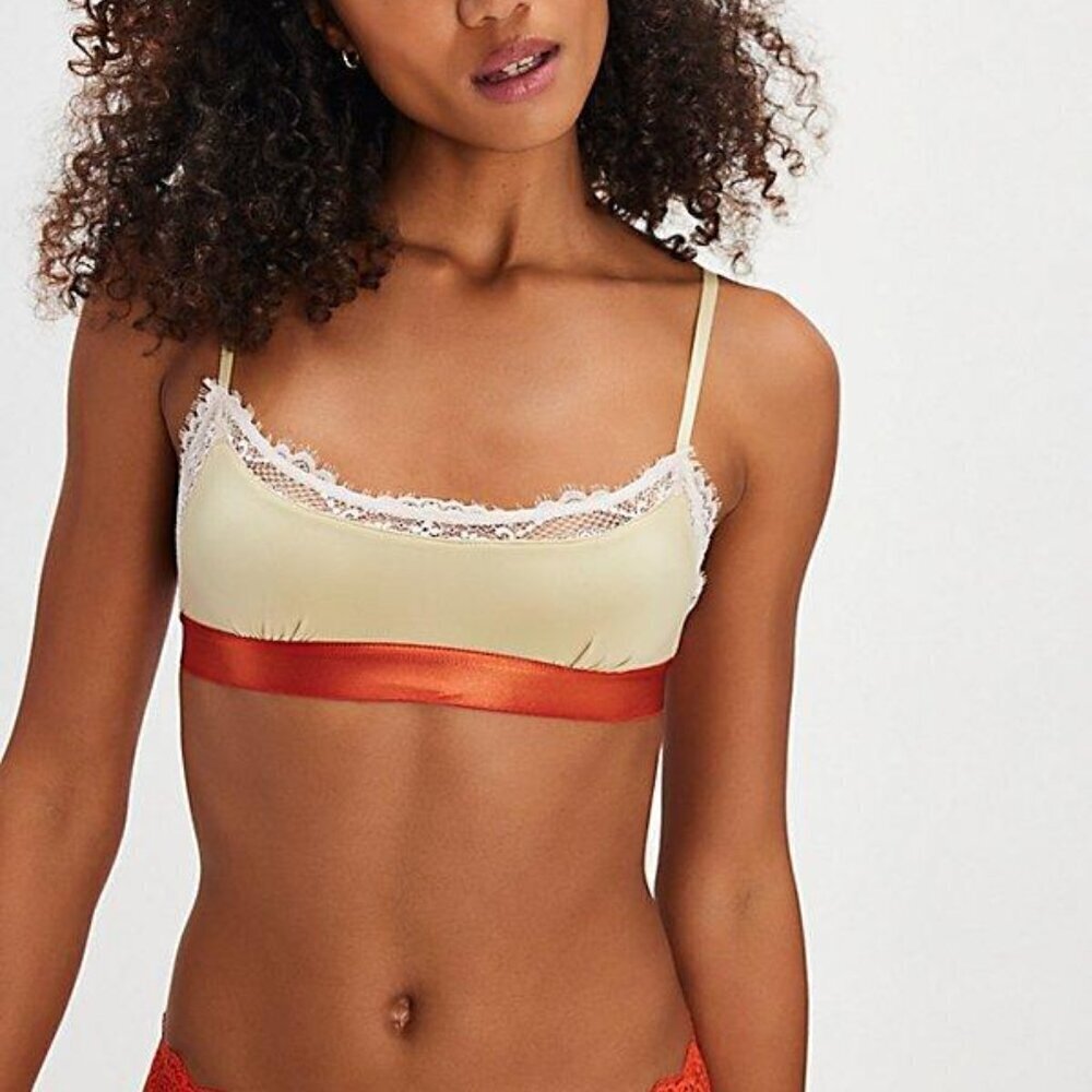 NWT Free People Intimately In Time Green Scoop Bralette
